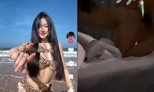 Một đêm đầy lãng mạng với em bé 2k2 xinh như người mẫu cùng công ty